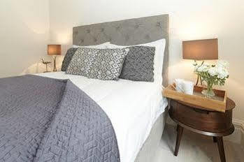 Stayo Exeter Street 3*