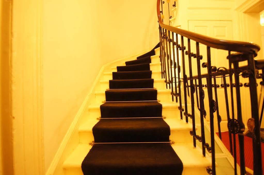 Green Park Hotel