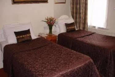 Fielding Hotel