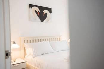 Short Lets In - Kilburn *