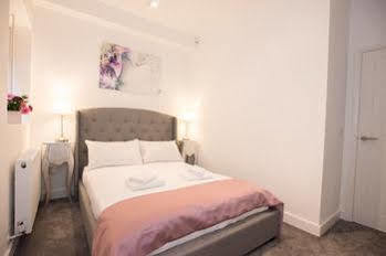 Apartment Short Lets In - Kilburn