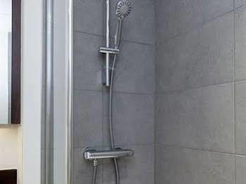 In2 Apartment *