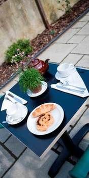 Acomodação com café da manhã  Kennington B & B