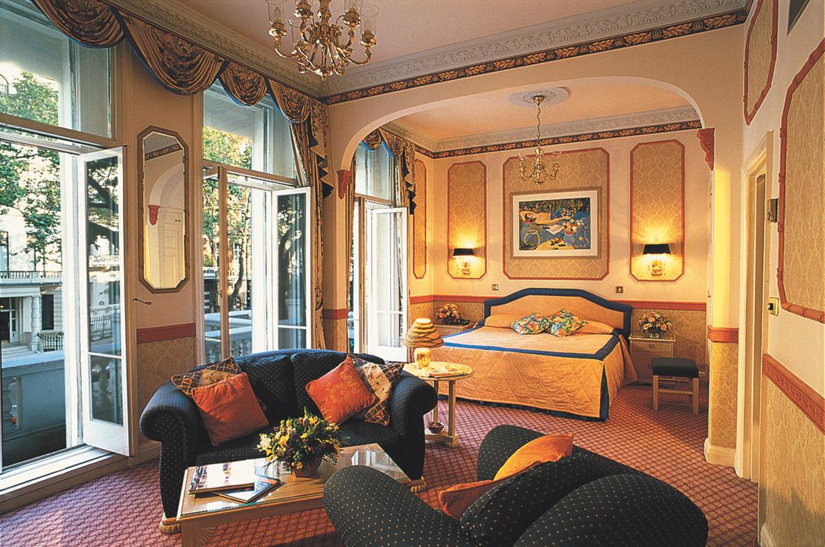 John Howard 3* London