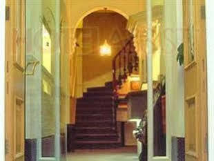 Hotel Oxford Earl's Court 3*
