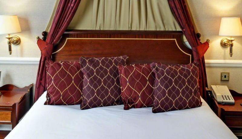 Grange Blooms Hotel London
