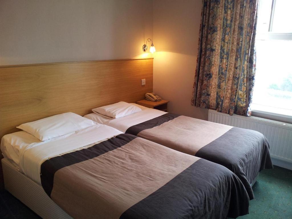 Hotel West Cromwell London
