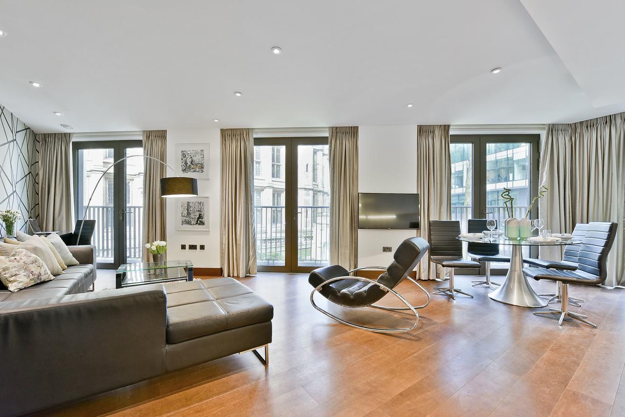 Apartment Central, Central, *