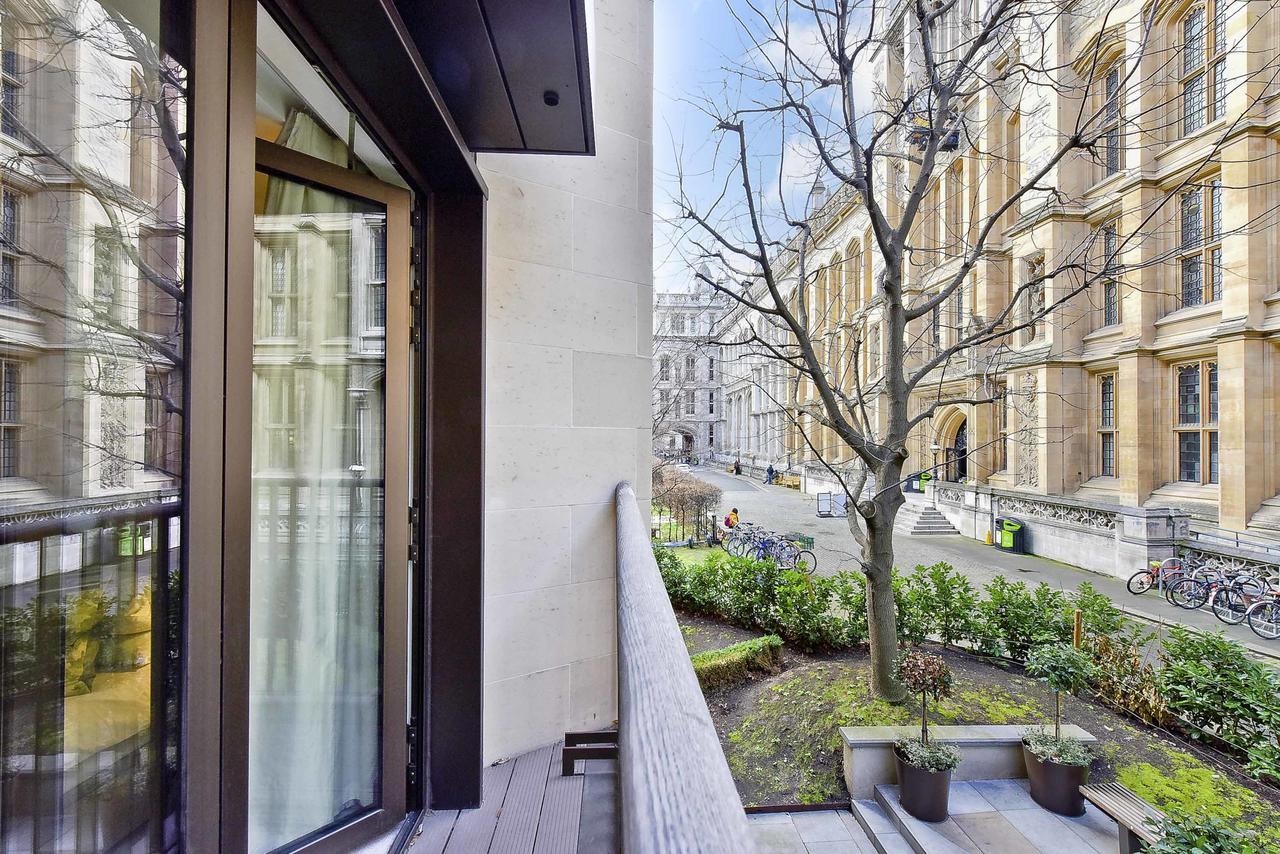 Apartment Central, Central, London