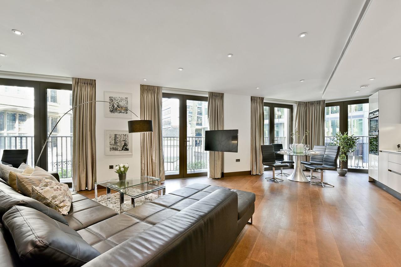 Apartment Central, Central, *