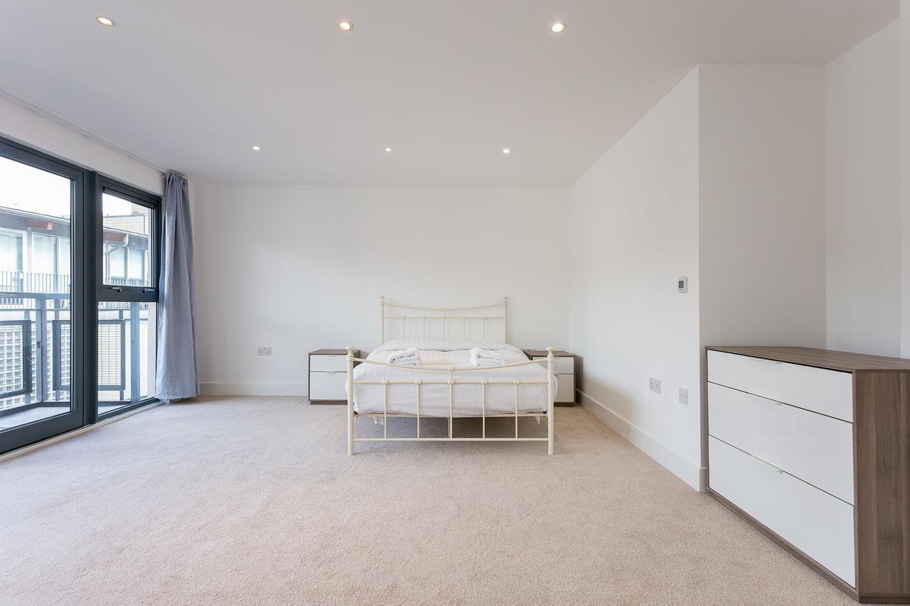 Spacious Flat With A Great View Of The Shard