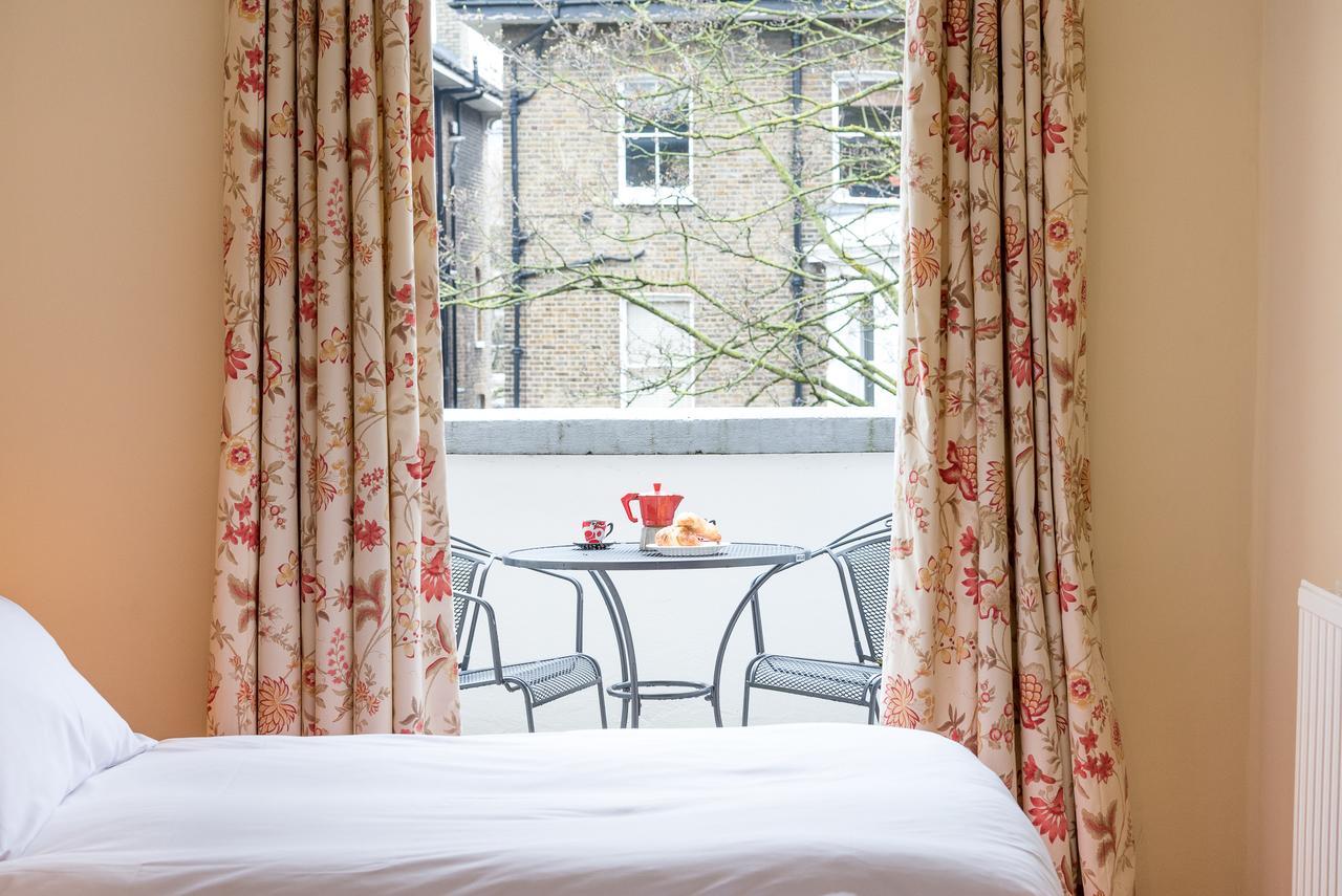 Westgate Terrace Apartment