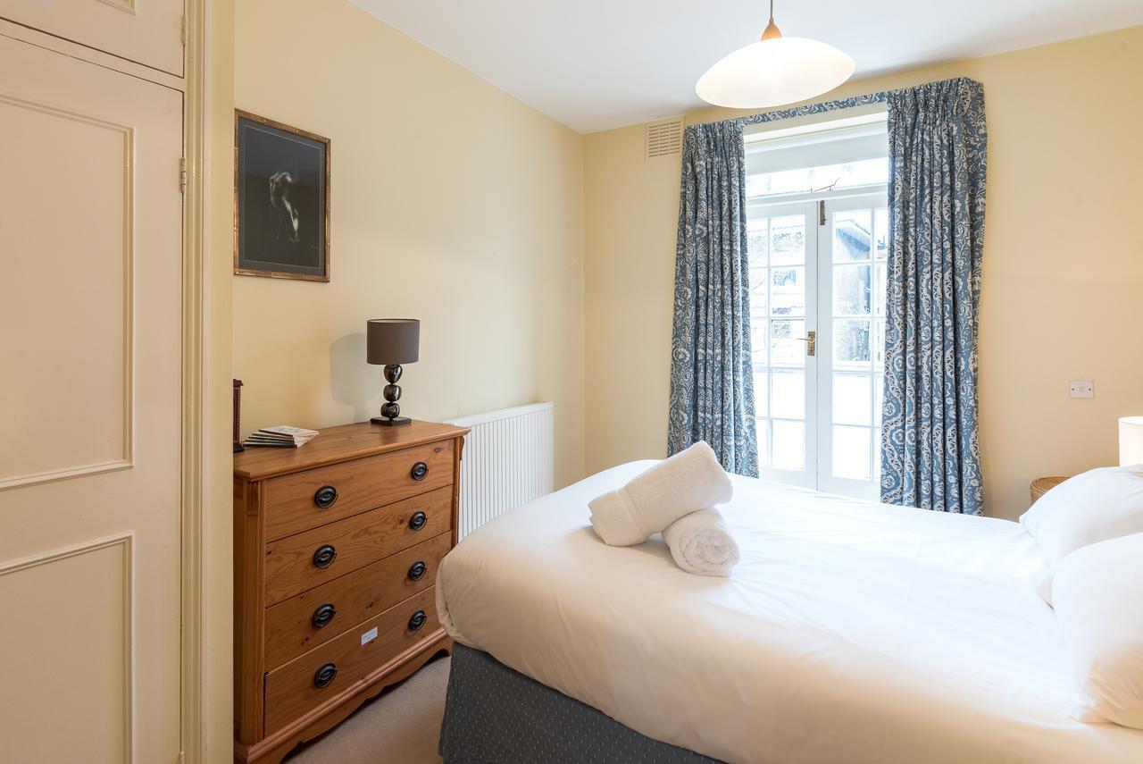 Westgate Terrace Apartment *