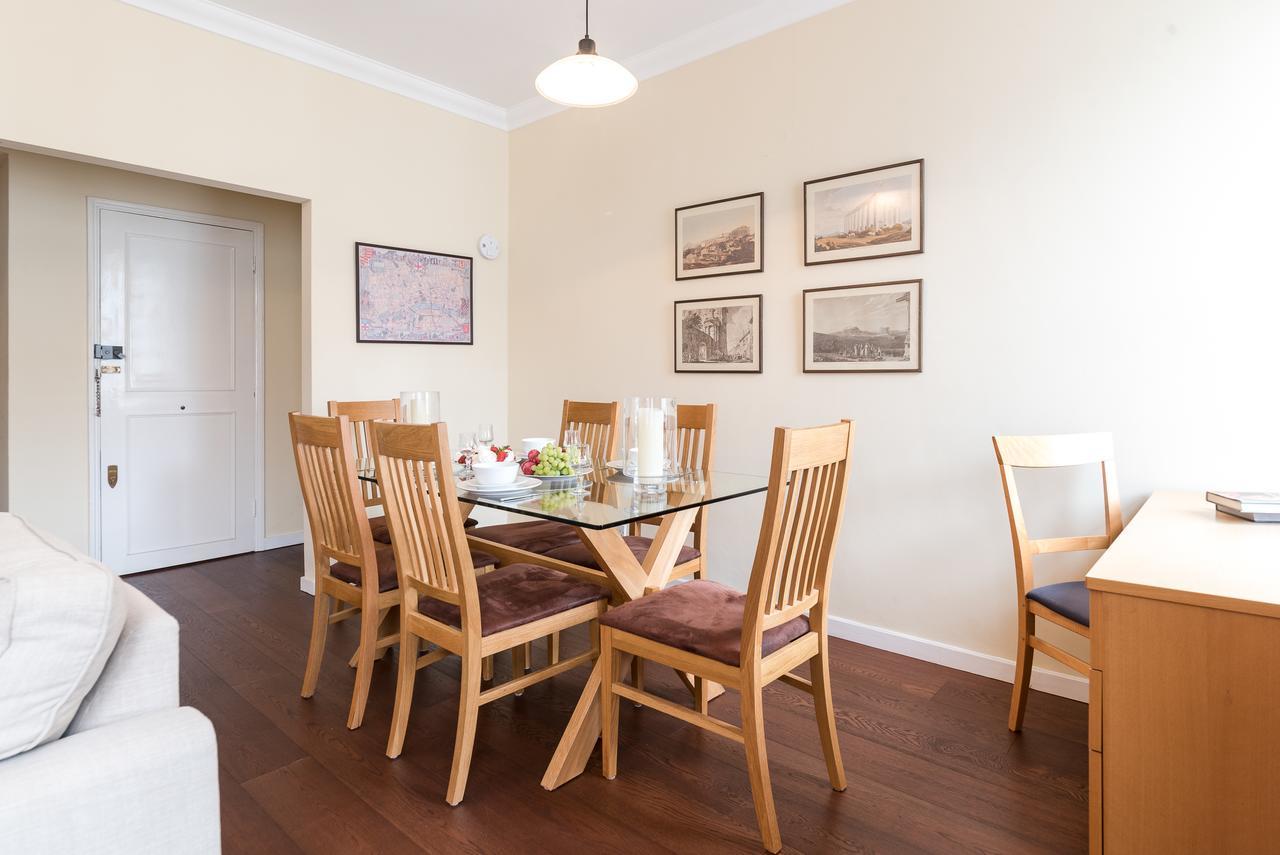 Apartment Westgate Terrace London