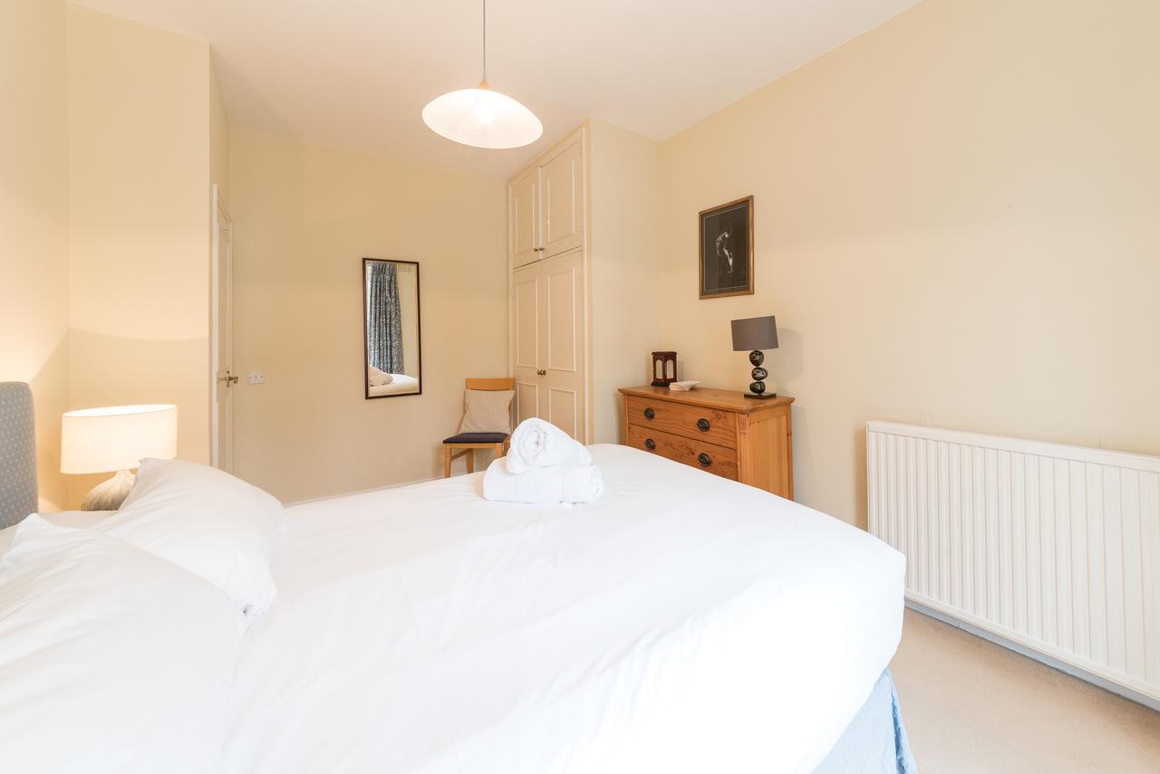 Westgate Terrace London