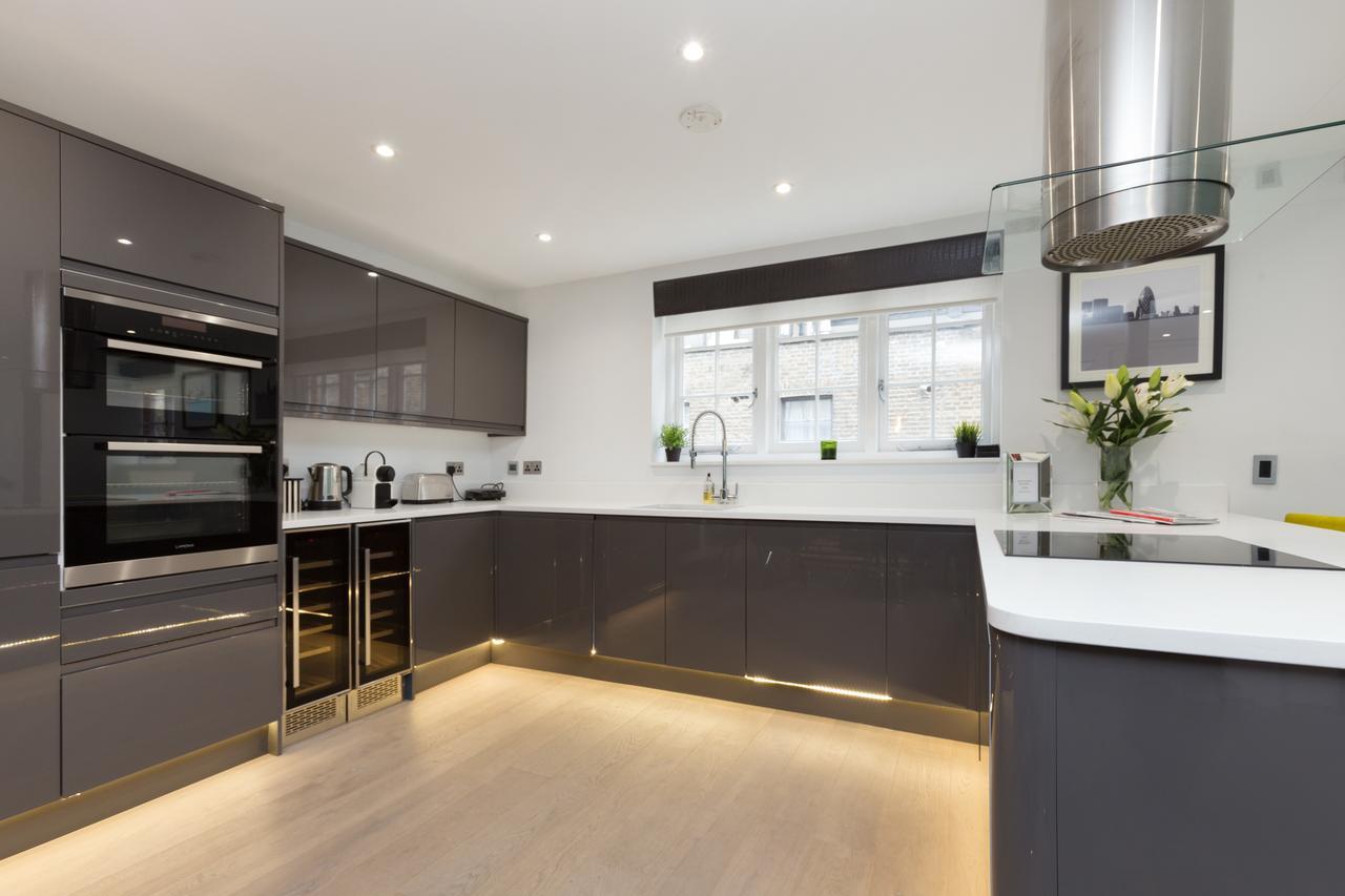 Apartment Stylish 3 Bedroom Mews South Kensington *