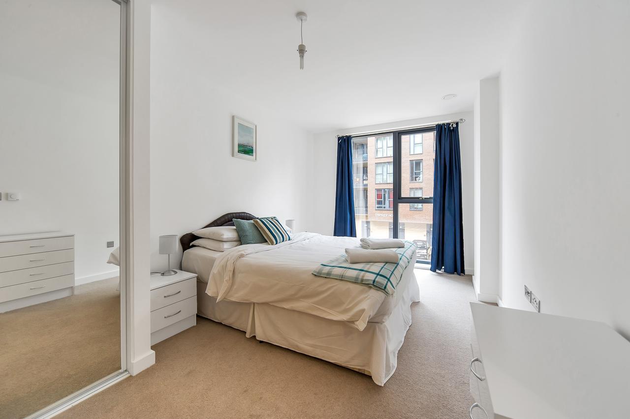 Apartment Greenwich Two Bedroom London