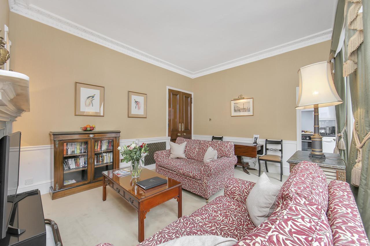 10 Curzon Street By Mansley Apartment *