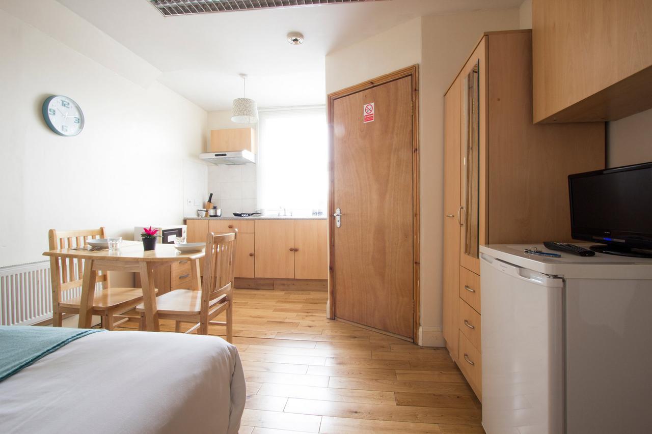 Kilburn Park Apartment London