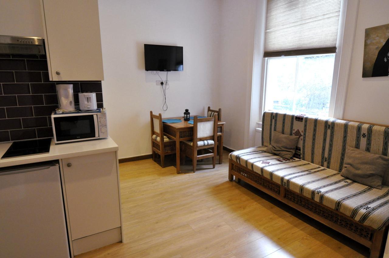 Kempsford House Apartment *