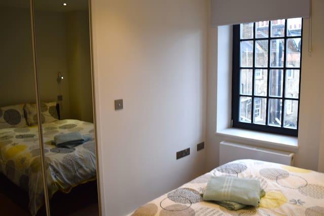 Kings Cross 5/apartment London