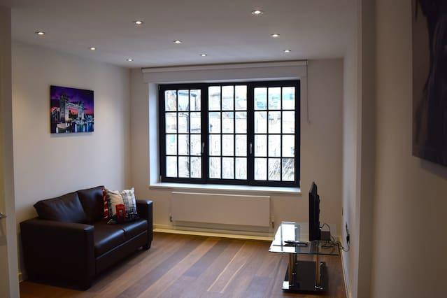 Kings Cross 5/apartment London