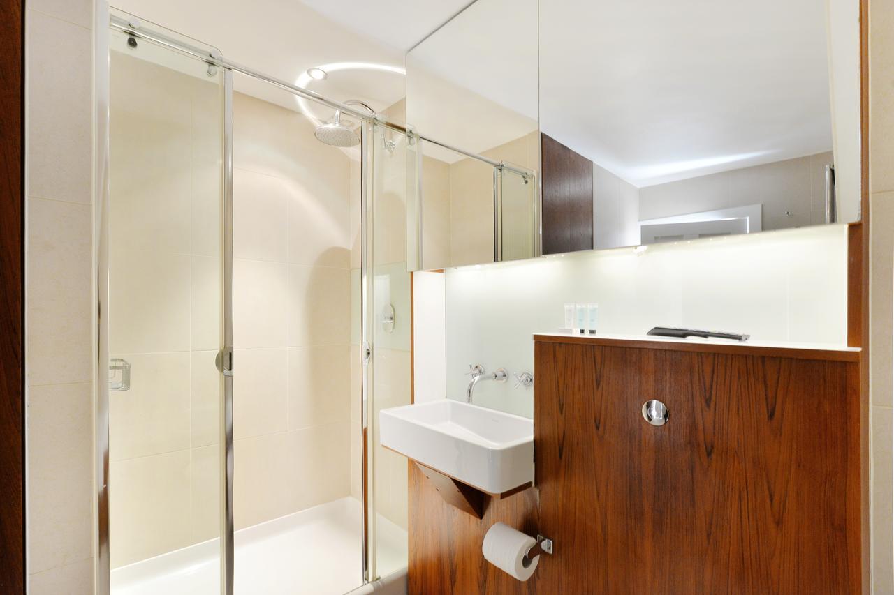 Lifestyle Belgravia Victoria London