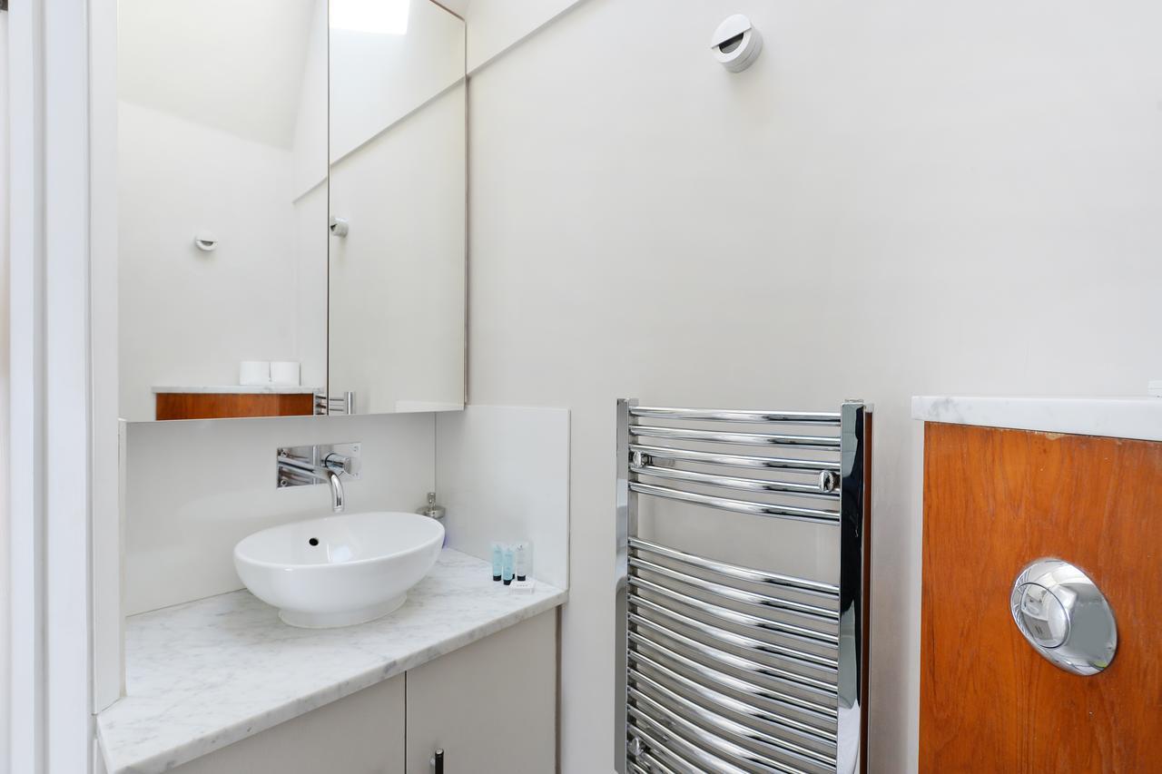 Lifestyle Belgravia Victoria Apartment London