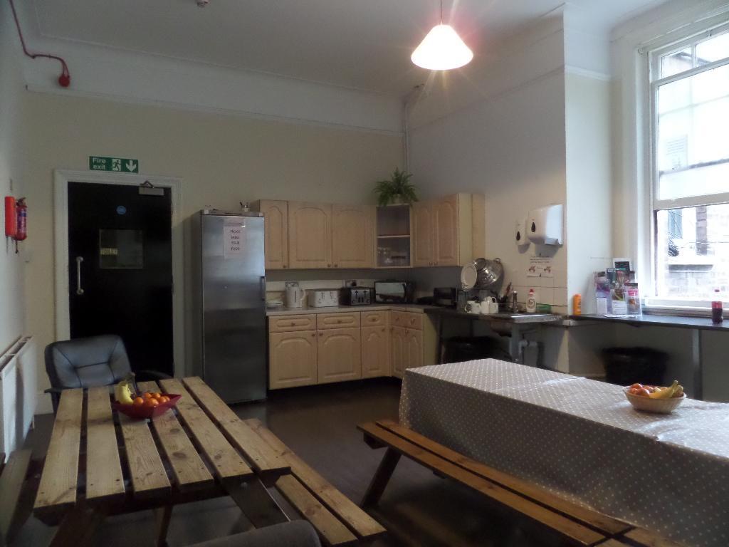 Hostel Boleyn Bunkhouse And Bar London