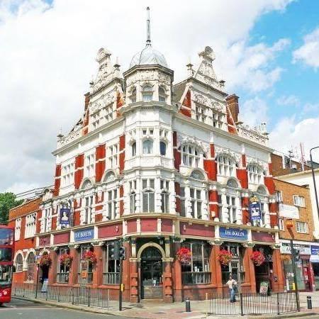 Hostel Boleyn Bunkhouse And Bar *