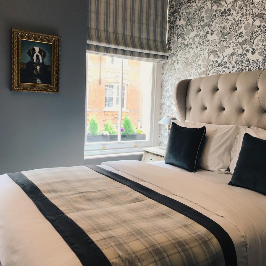 The Grafton Arms Pub & Guest house London