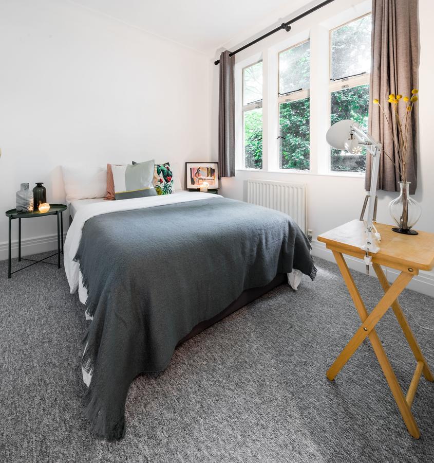 Kensington Luxury Apartment *