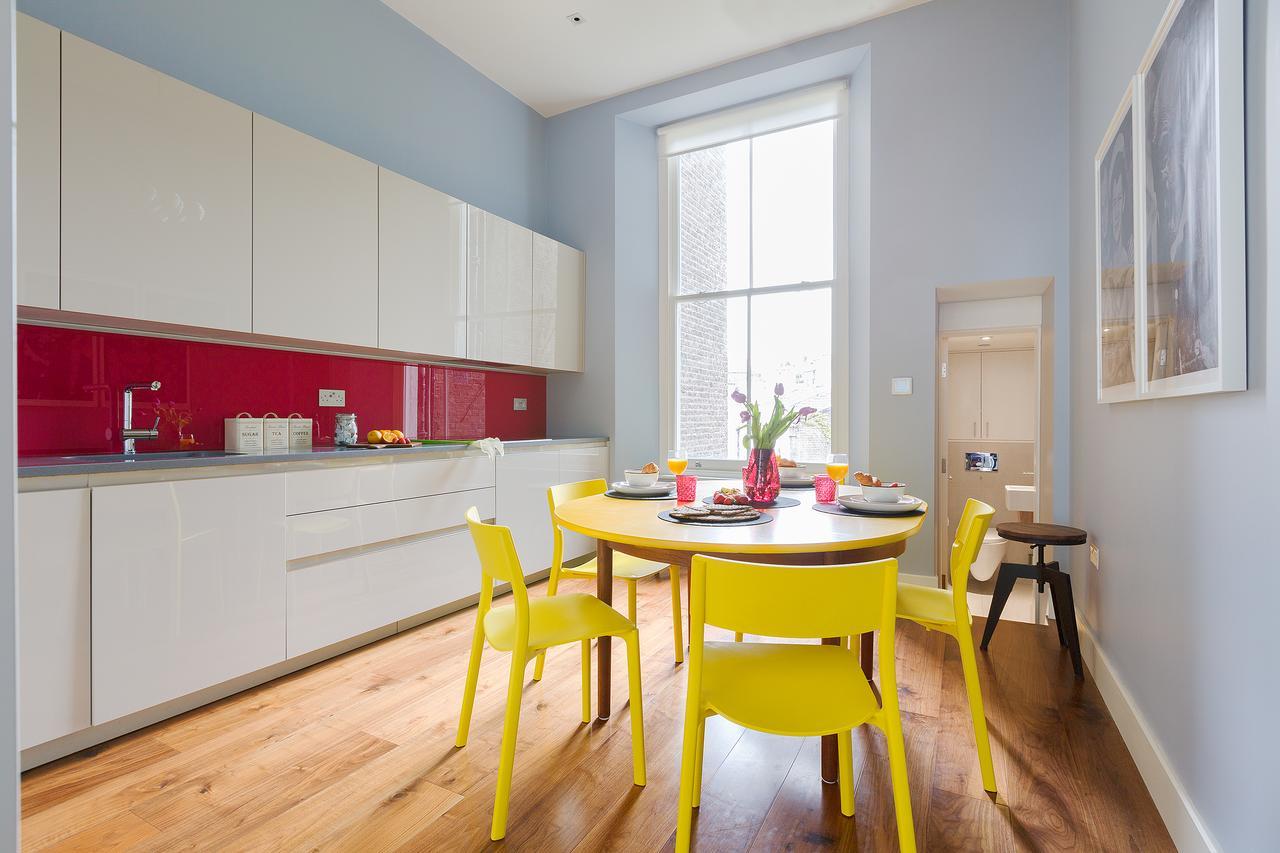 Kensington Luxury Apartment *