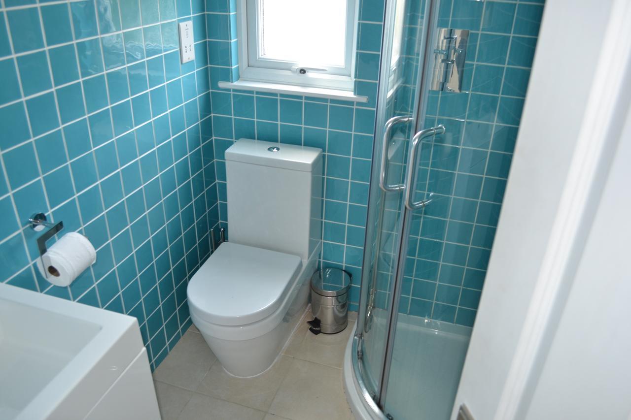 Lovely 3 Bedroom House Wimbledon