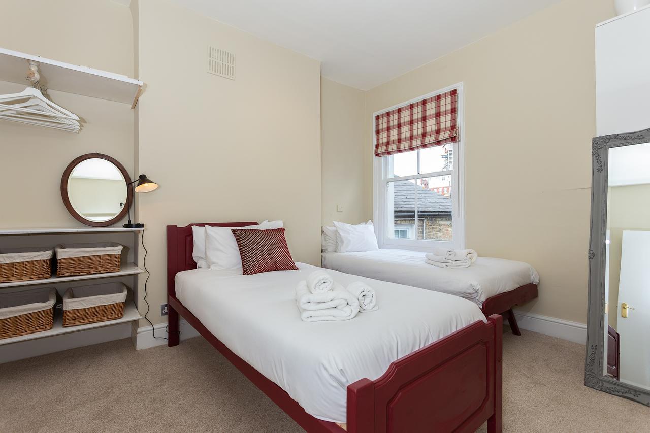 Apartment Quaint 2 Bedroom Flat - 9 Minutes Walk To Vauxhall Tube London