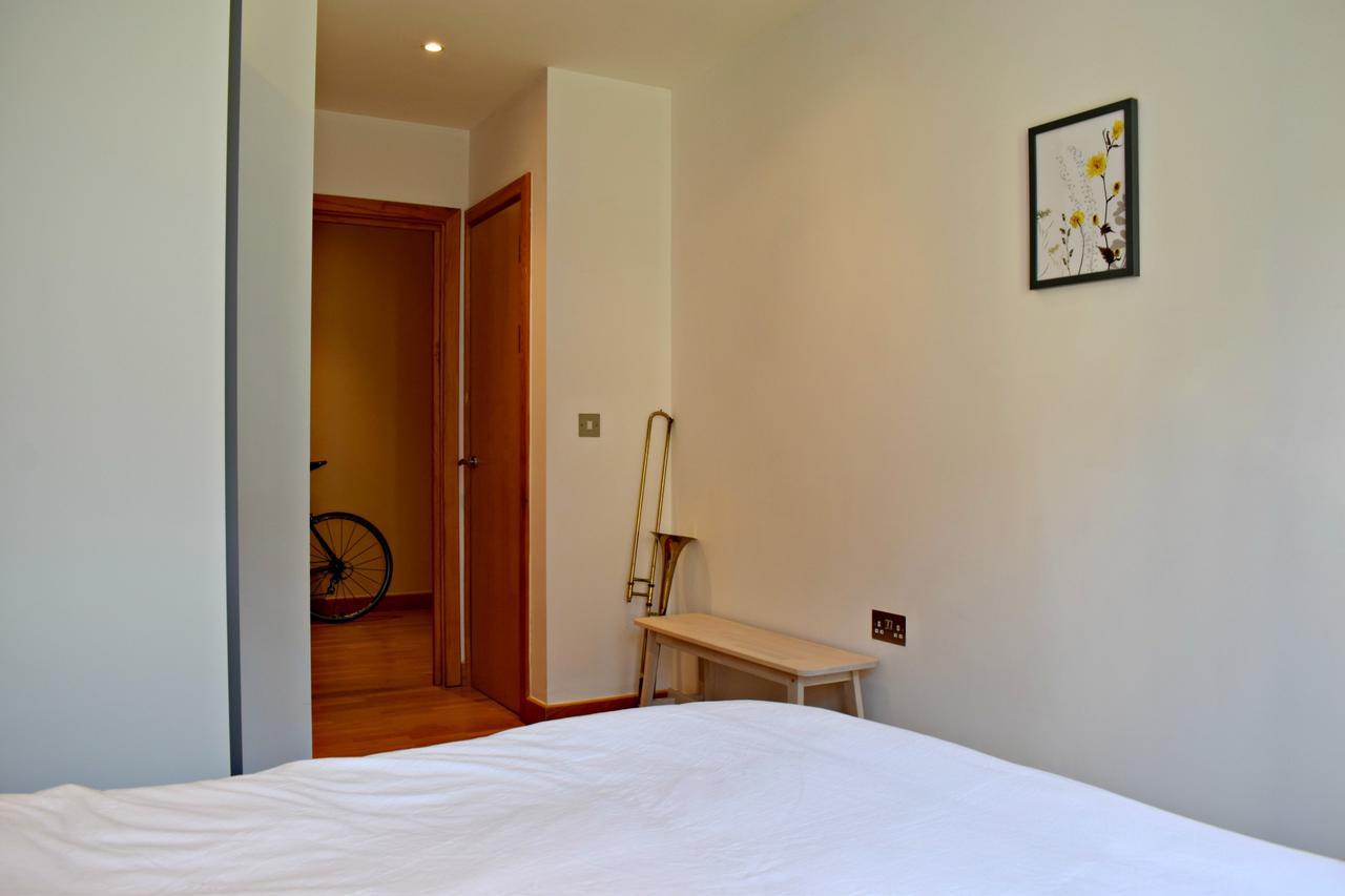 Modern 2 Bedroom Next To Olympic Park *