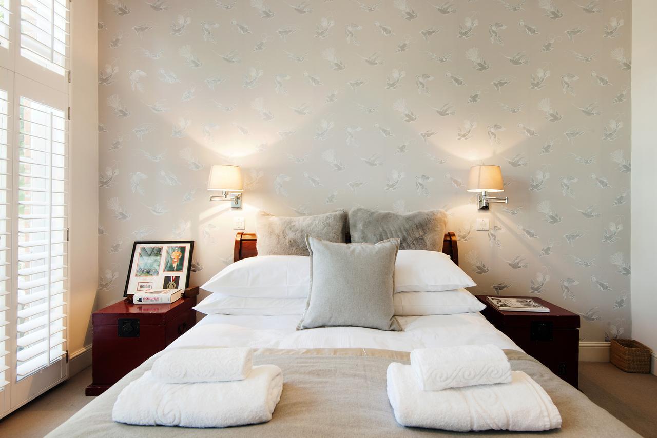Holiday home Enchanting Southfields By King George's Park