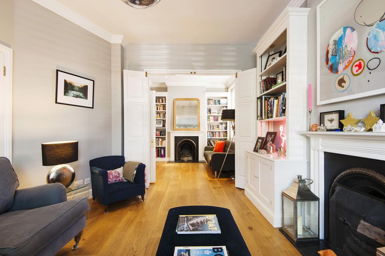 Holiday home Enchanting Southfields By King George's Park London