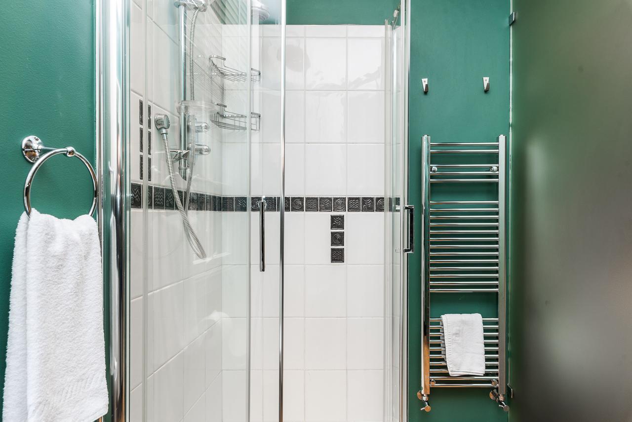 Soho Residences By Allo Housing Apartment *
