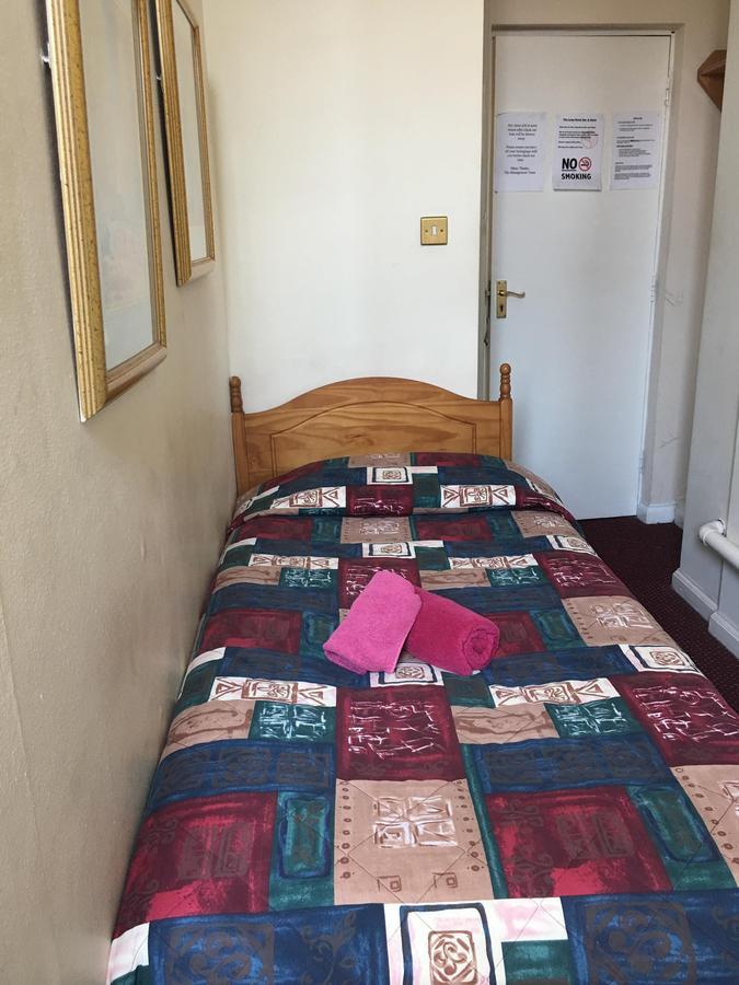 The Long And Bar Hotel