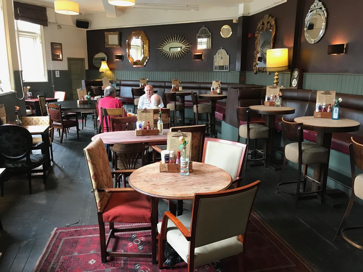Hotel The Long And Bar London