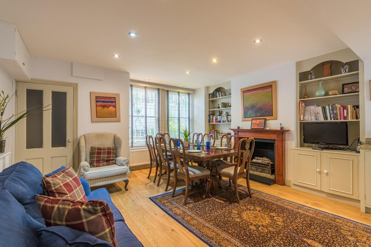Large Family In Fulham