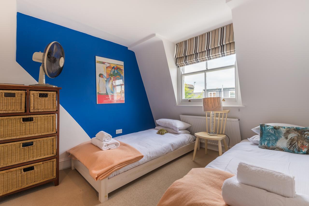 Large Family In Fulham London
