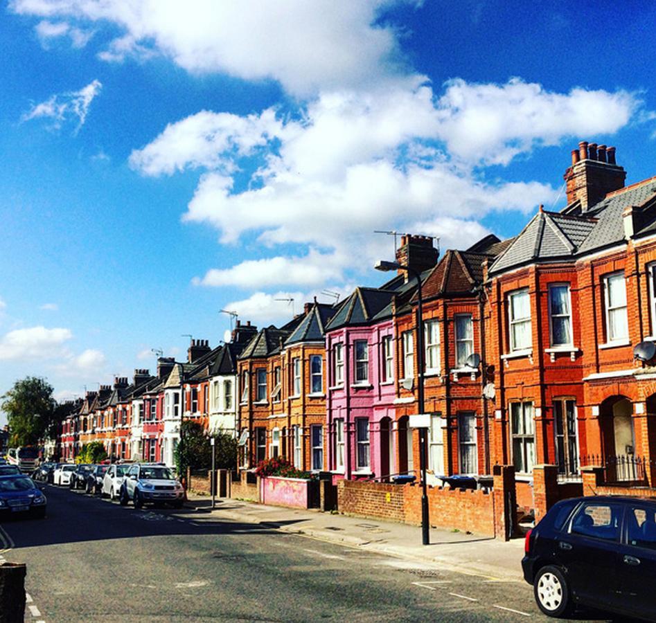 Apartment Exeter London
