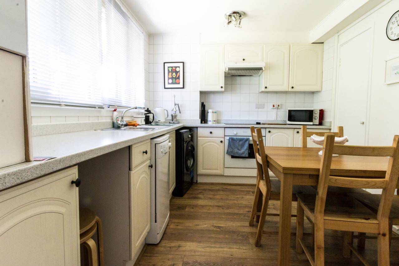 Apartment Modern Central Family-home For 6