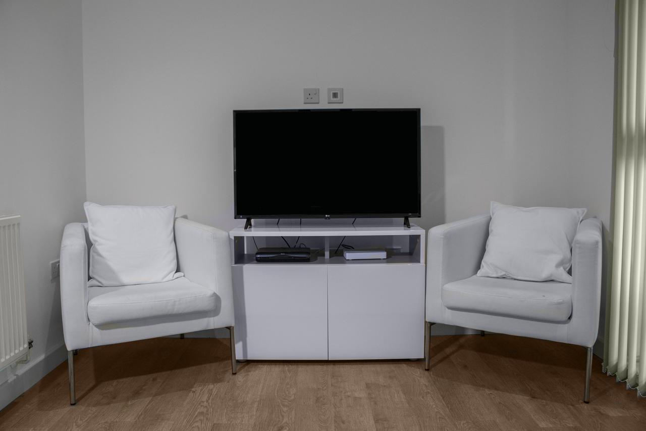 West Side Apartment London