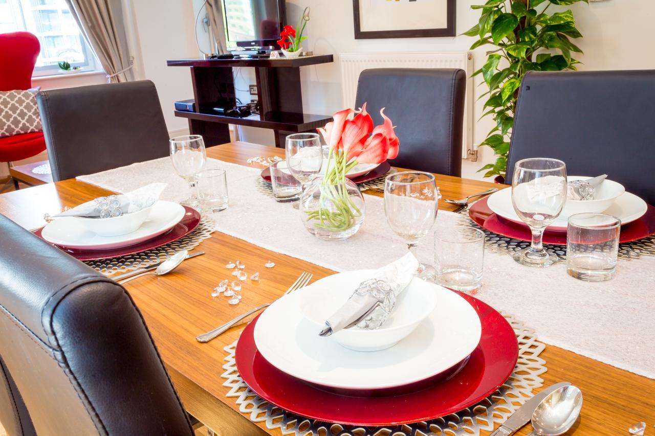 Apartment Dockside Walk - Canary Wharf *