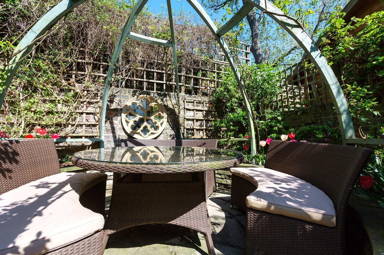 Veeve - Canonbury Townhouse * London