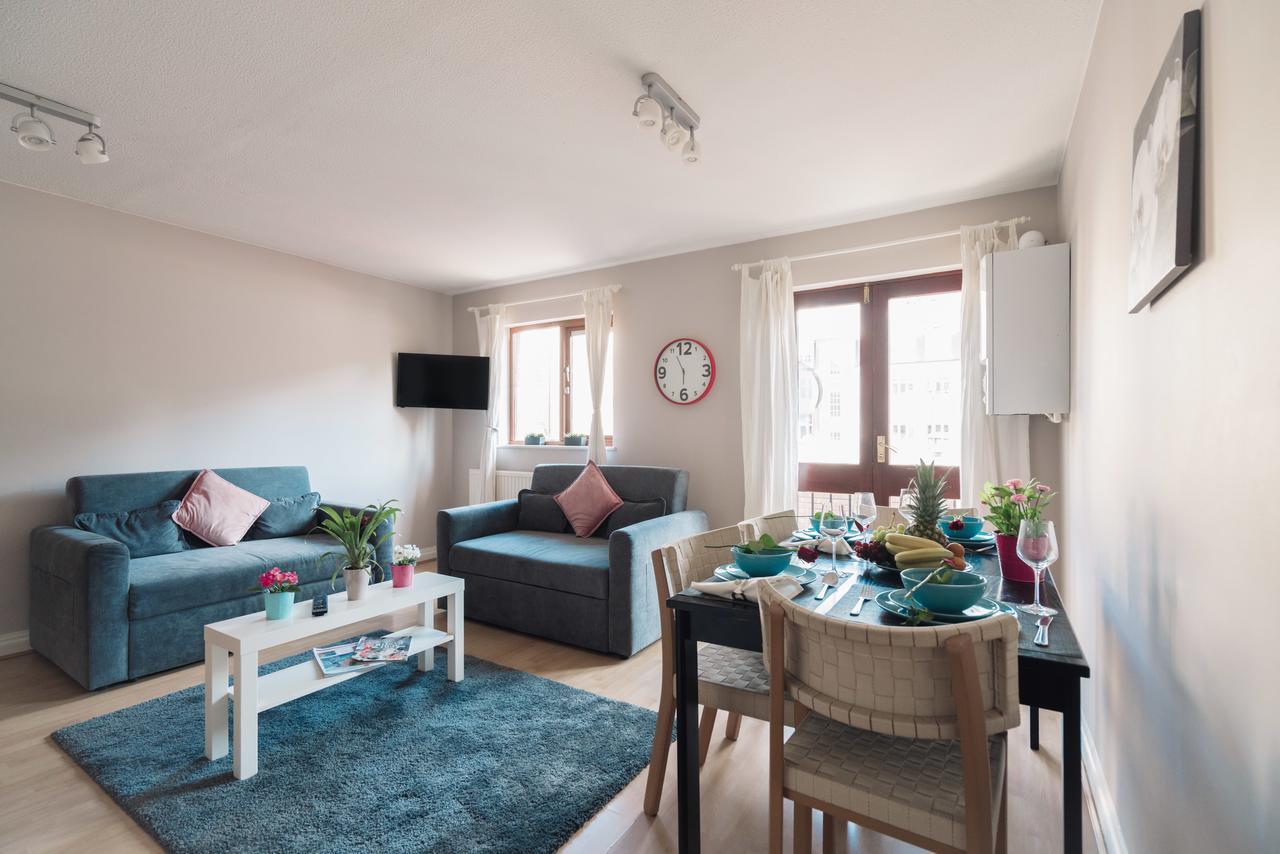 Queen's - Euston Apartment