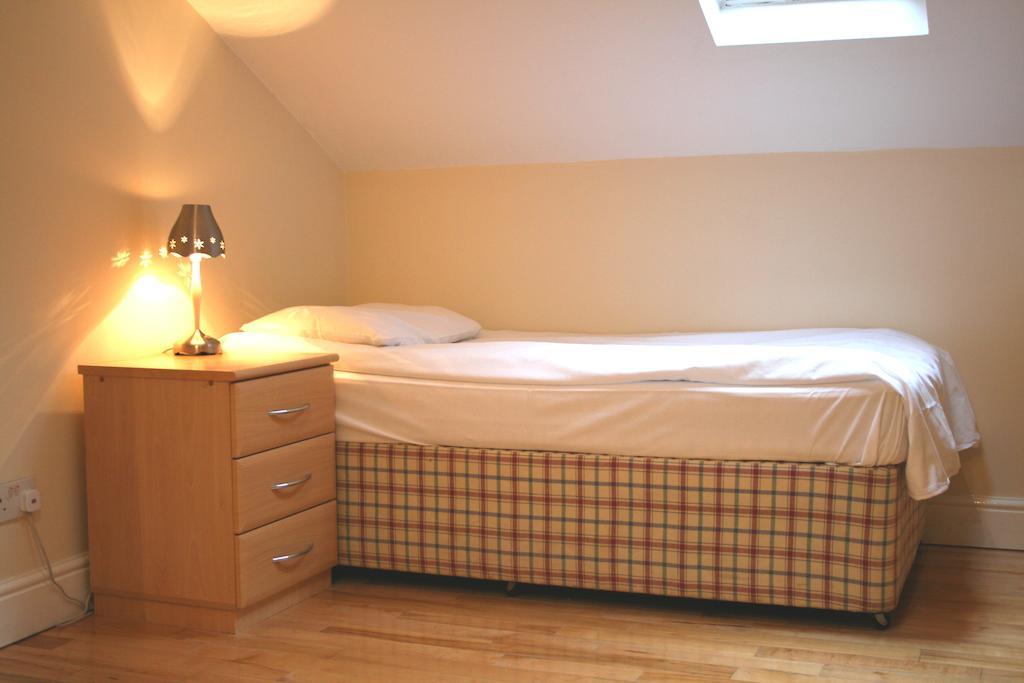 Aparthotel Earls Court 2*